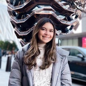 Meet your Posher, Grace